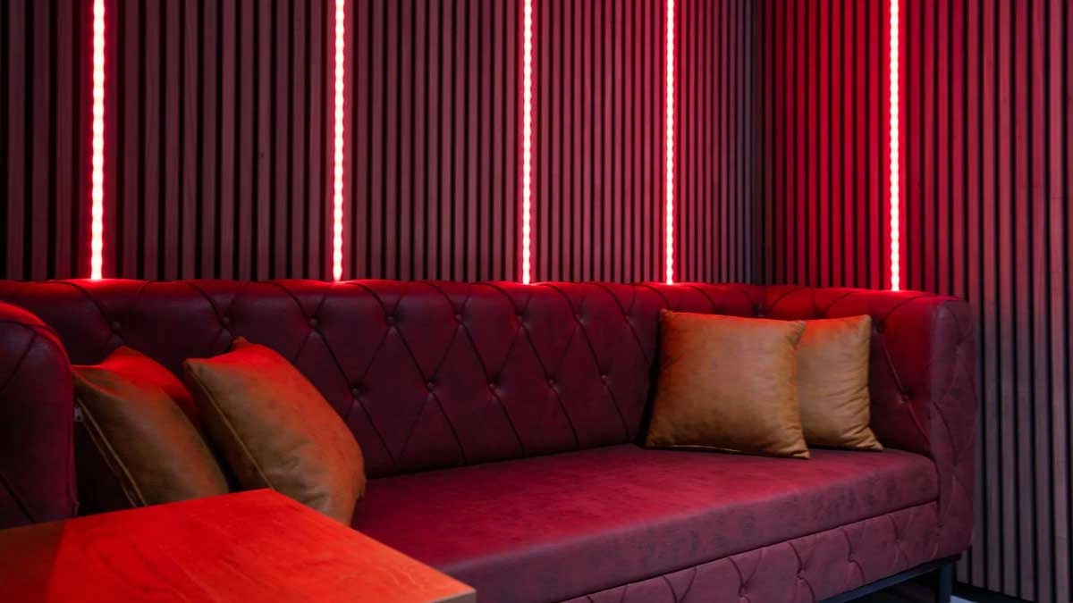 Enjoy & Pleasure Lounge Enjoy & Pleasure Lounge