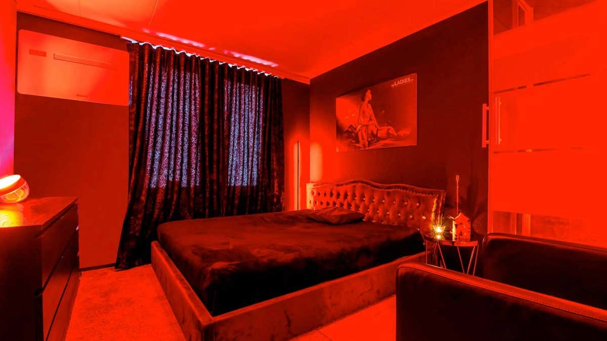 Enjoy & Pleasure Room Enjoy & Pleasure Room
